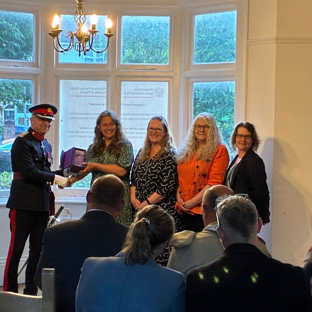 Ealing Repair Cafe receives The King’s Award for Voluntary&nbsp;Service