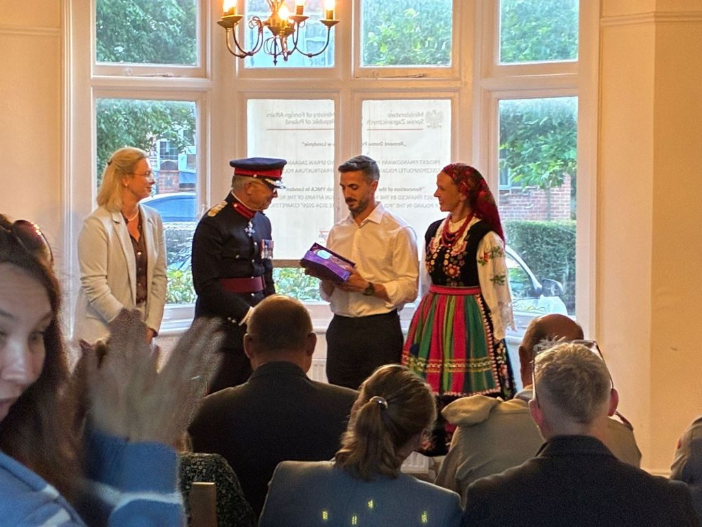 Polish YMCA getting their Kings Award